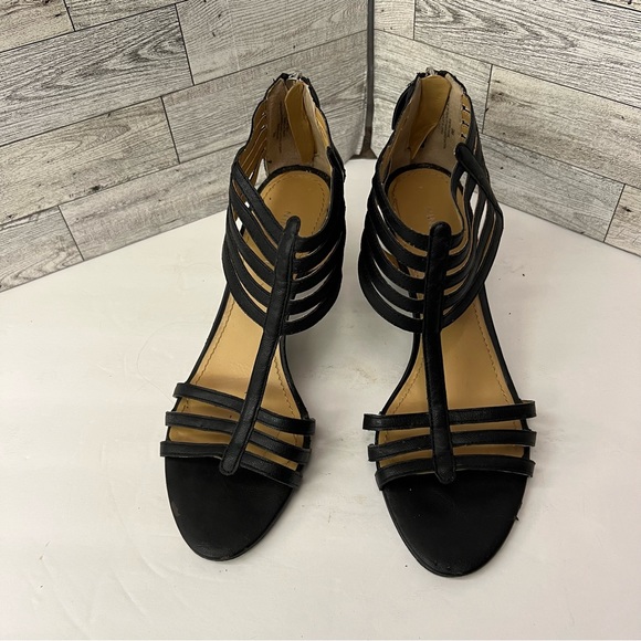 Nine West Strappy Ankle Sandal - Picture 4 of 6